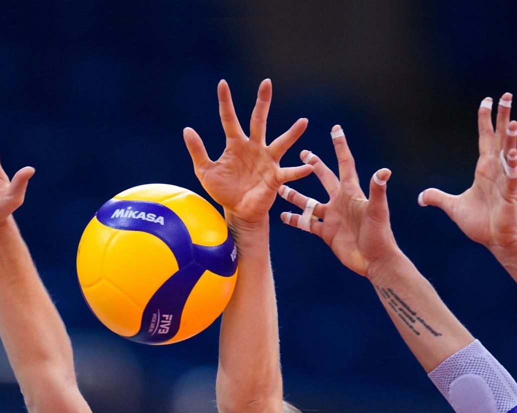 How to Play Volleyball the Right Way : Pro Tips and Official Rules